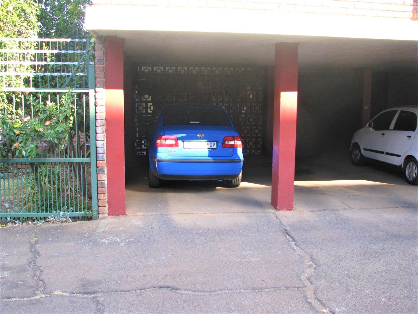 86334_Charnette